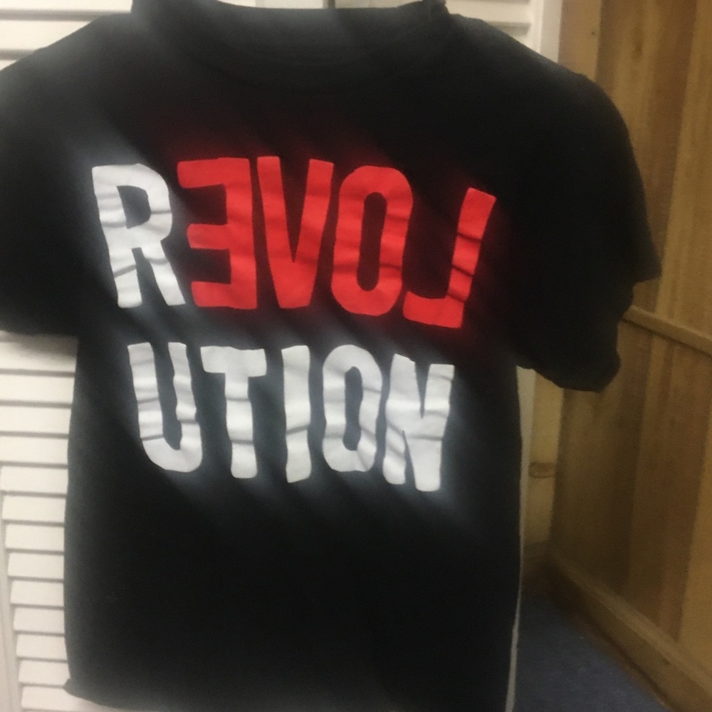 Revolution crop top